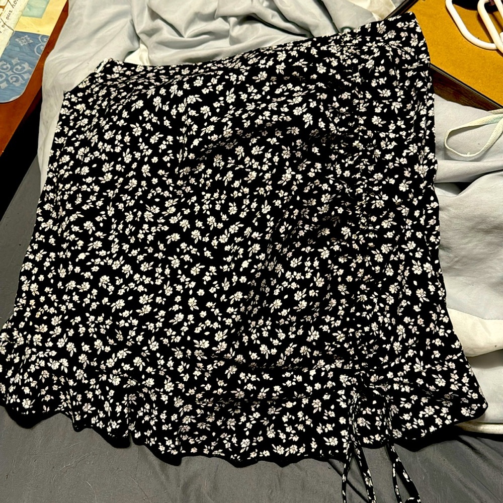 Cute mini skirt